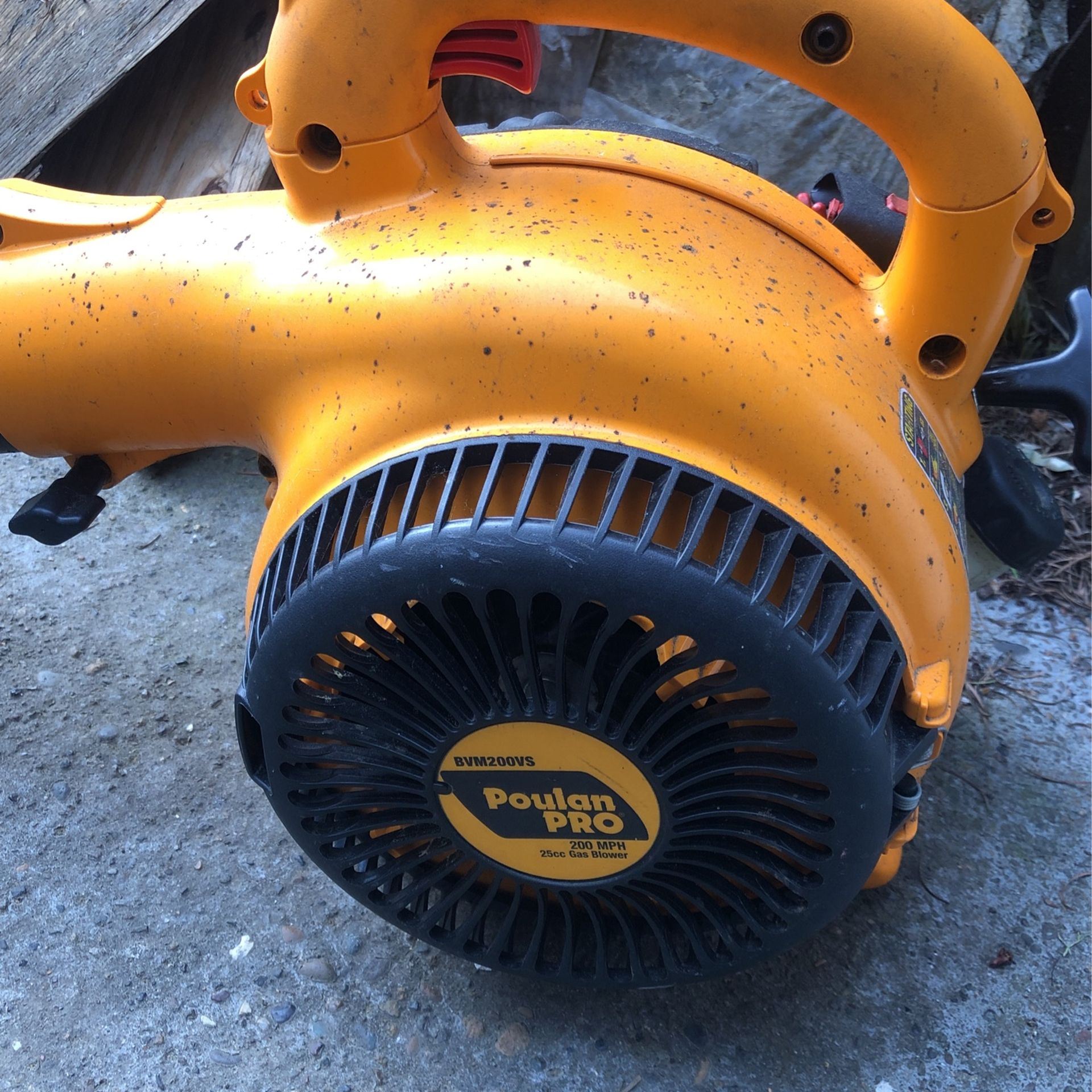 POULAN PRO 200-MPH 25cc.GAS BLOWER