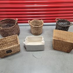 Mixed Lot of (6) Beautiful Large Baskets and  for Sale