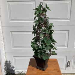 Artificial Plant In Clay Pot Floor Or Hanging $20 Firm