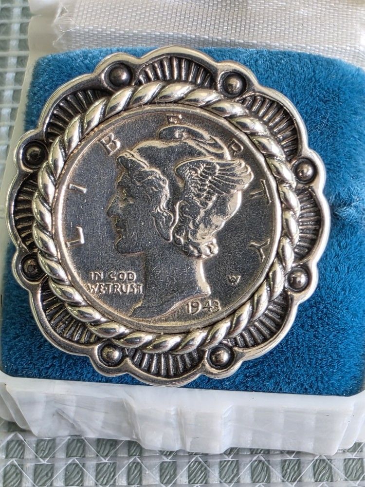 Sterling Silver With 1943 Dime Size 7
