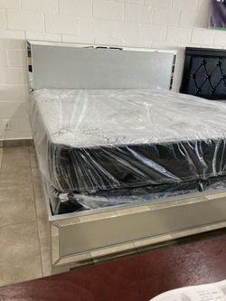 New King Bed With Mattress Included!!