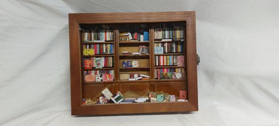 Anxiety Bookshelf Mini Books w/ Minibooks, Portable Bookshelf, Stress-Relief