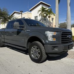 2017 Ford F150 XLT SuperCrew Cab 6ft Bed 