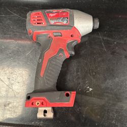 Milwaukee 1/4 Hex Impact Driver 
