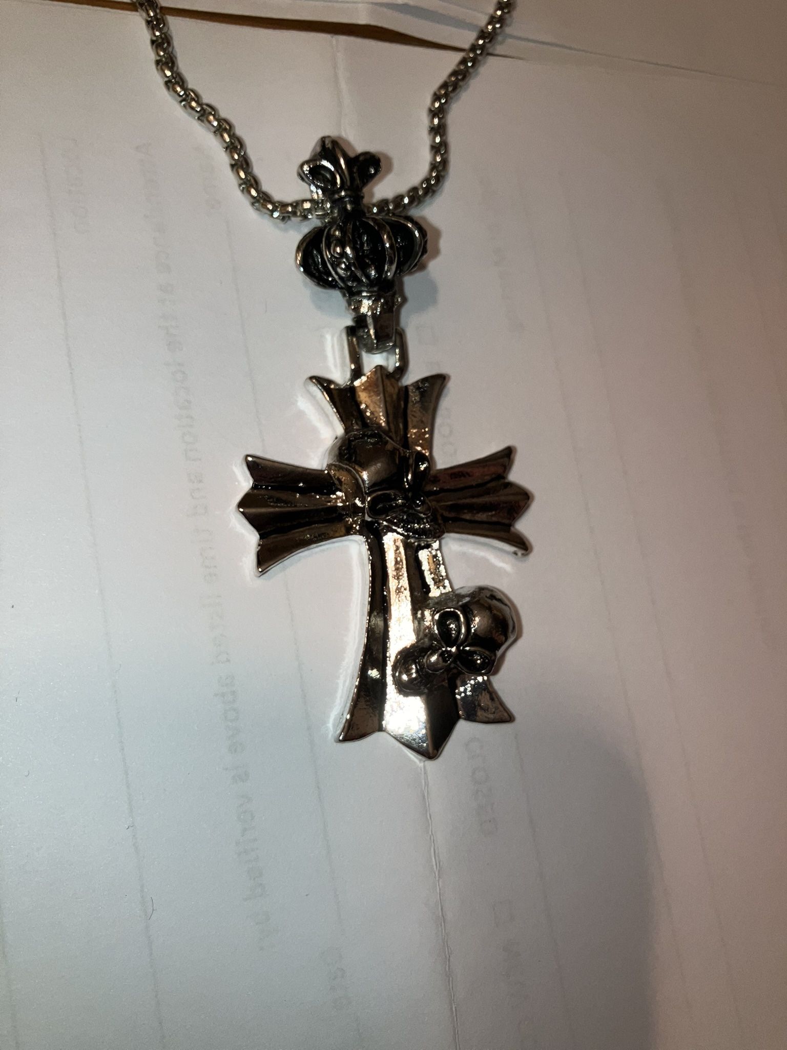 CHROME HEARTS CROSS NECKLACE