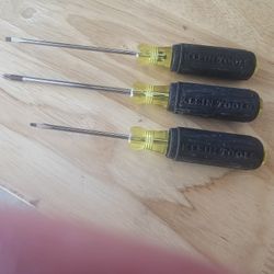 3 Mini Klein Tools Screwdrivers 