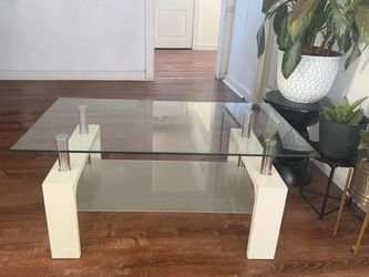 Living room center table