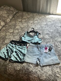 Clotes  size  16