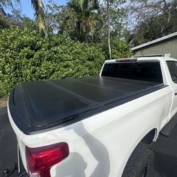 New Truck Hard Bed Cover - Tonneau 4 Fold 