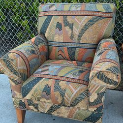 Vintage Style Arm Chair