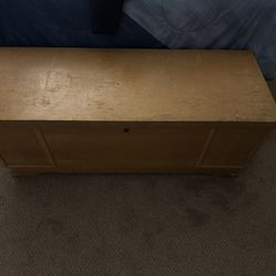 Lane Antique Cedar Chest 1950’s