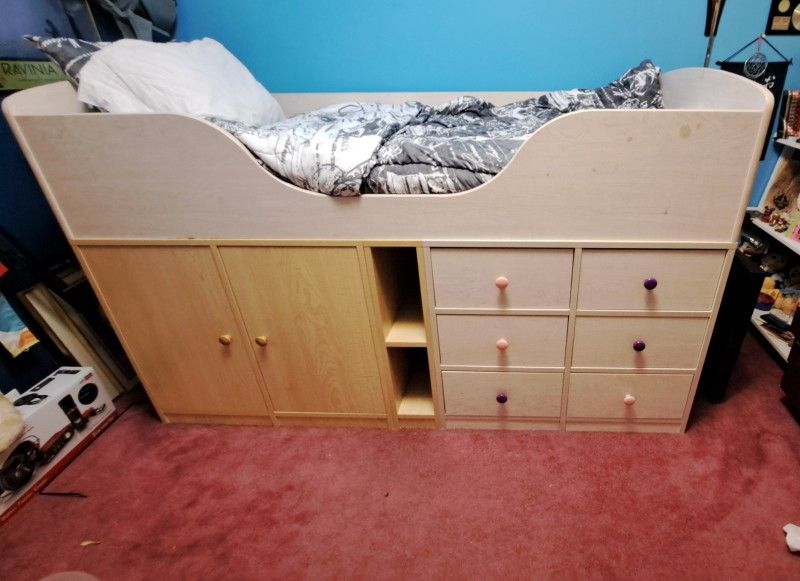 Solid Wood Captain's Bed & Twin Bed Bunk Set With Underbed Drawers And Shelves