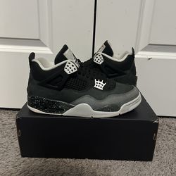 Jordan 4 fear size 9.5