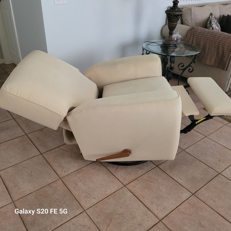 Recliner Sofa