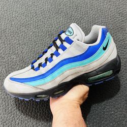 Nike Air Max 95 'Wolf Grey Grape' 2018 (Sz 9M/10.5W)