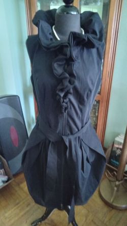 Women beautiful Black dress Size Medium