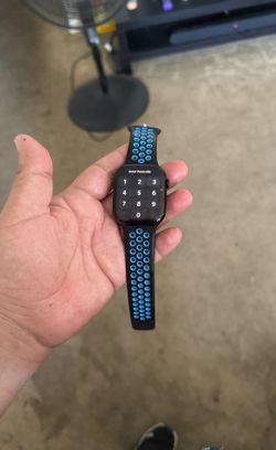 Apple Watch 10 Cellular With Att And GPS