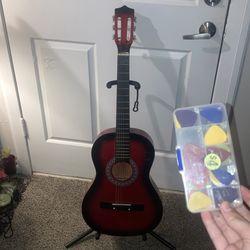 Guitar, pics and a stand! NEED GONE!