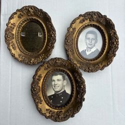 Vintage BWMCO ornate gold medal oval picture frame set of three