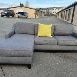 Sectional Couch 