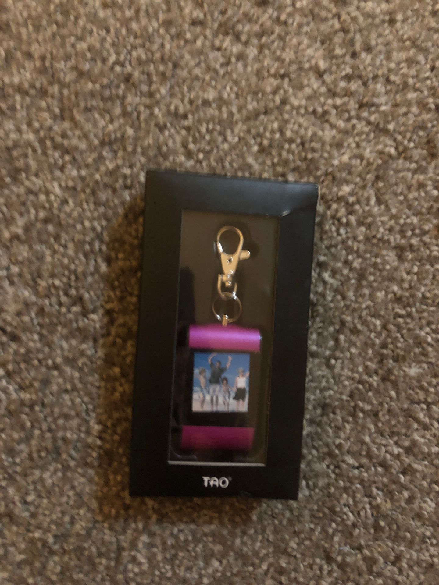 Tao digital keychain