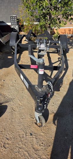 Single watercraft trailer