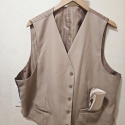 New! Mens Vest Size 46 Short. 