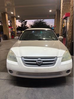 Nissan 2004 2.5