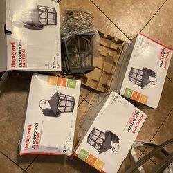 Honeywell Led Outdoor Lantern 