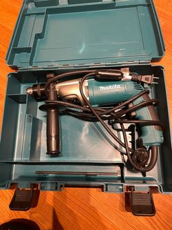 Makita Corded Hammer Drill with Case