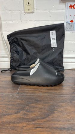 Yeezy Slide YS-01 Black 