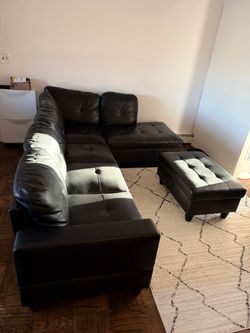 Black Leather Sectional Couch w/ Ottoman Storage