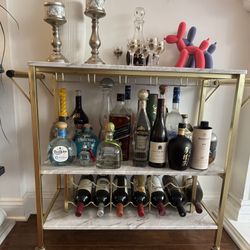 Faux- Marble Bar 