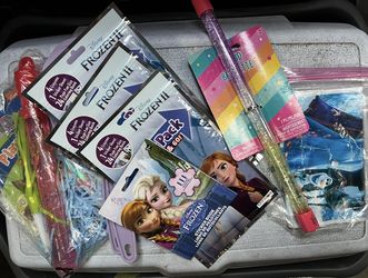 Disney Frozen Elsa Olaf Party Loot Bags And Decor 