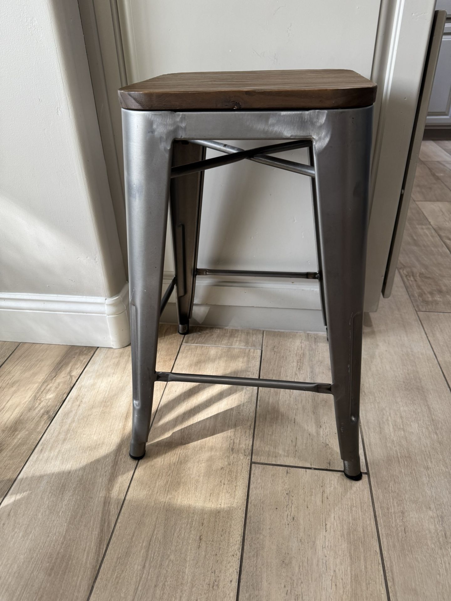 Solid Wood Bar And Counter Stool-6