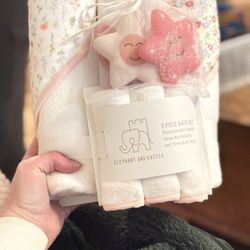 Floral Baby Bath Set Pink And White