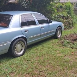 2008 Mercury Grand Marquis
