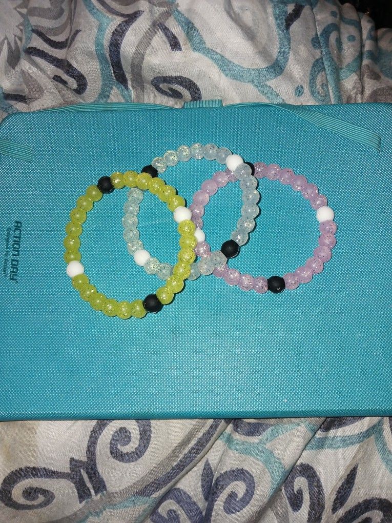 3 Piece Silicone Bracelets Pink Yellow Clear