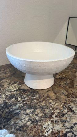 Large white pedestal bowl