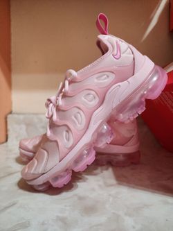 Nike Vapormax Plus sizes in description