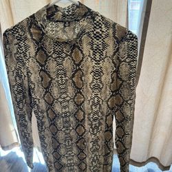 Snake Skin Long Sleeve Dress Only Worn Once Size Medium