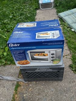 Oster convection countertop oven, new