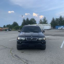 2002 BMW X5 4.4i
