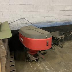 Western Salt Spreader