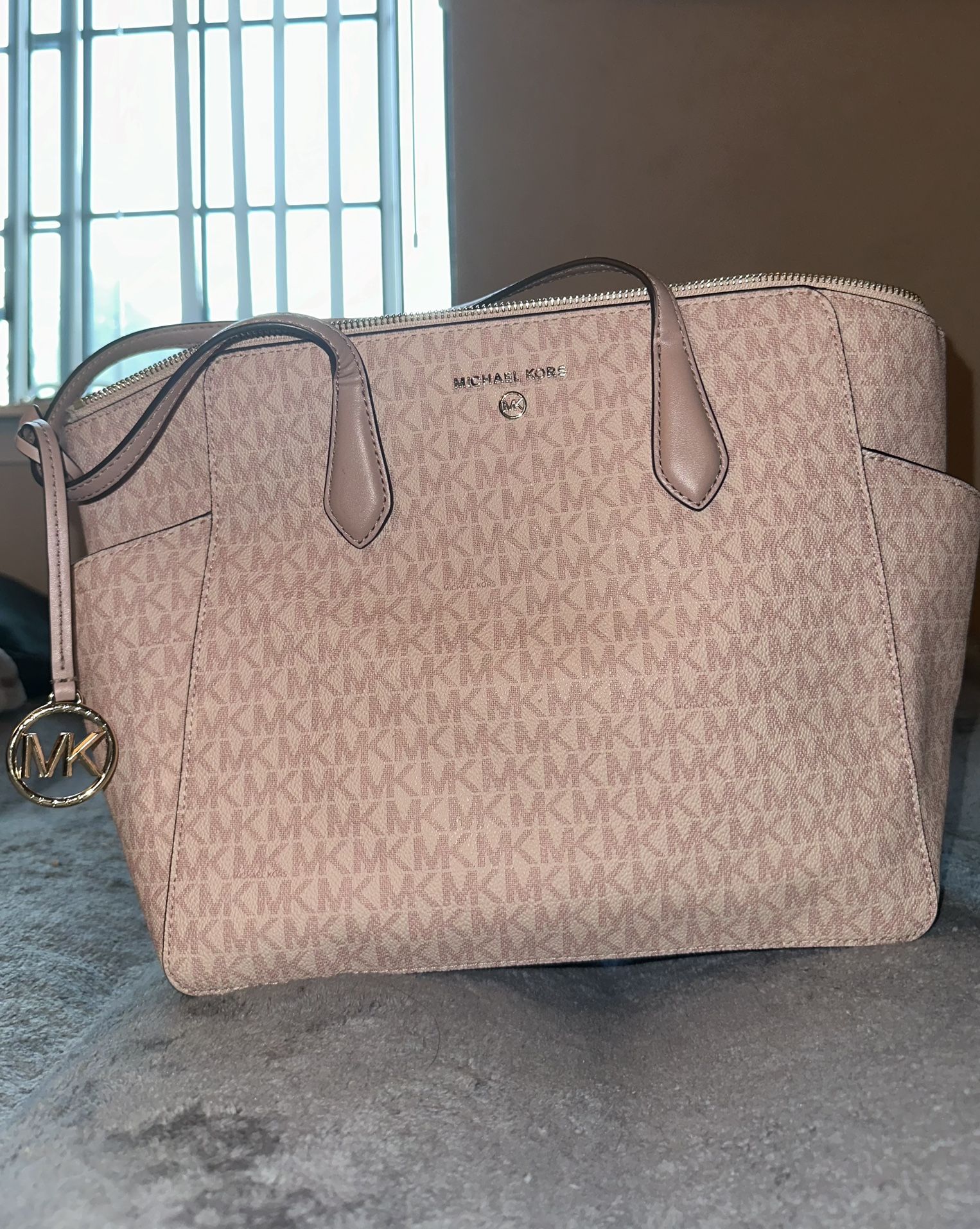 Pink Micheal Kores Purse