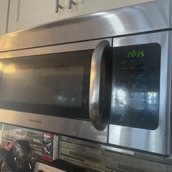 Frigidaire microwave sale for sale