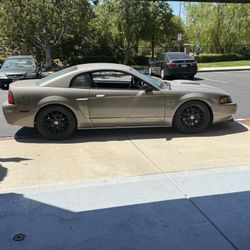 2002 Ford Mustang
