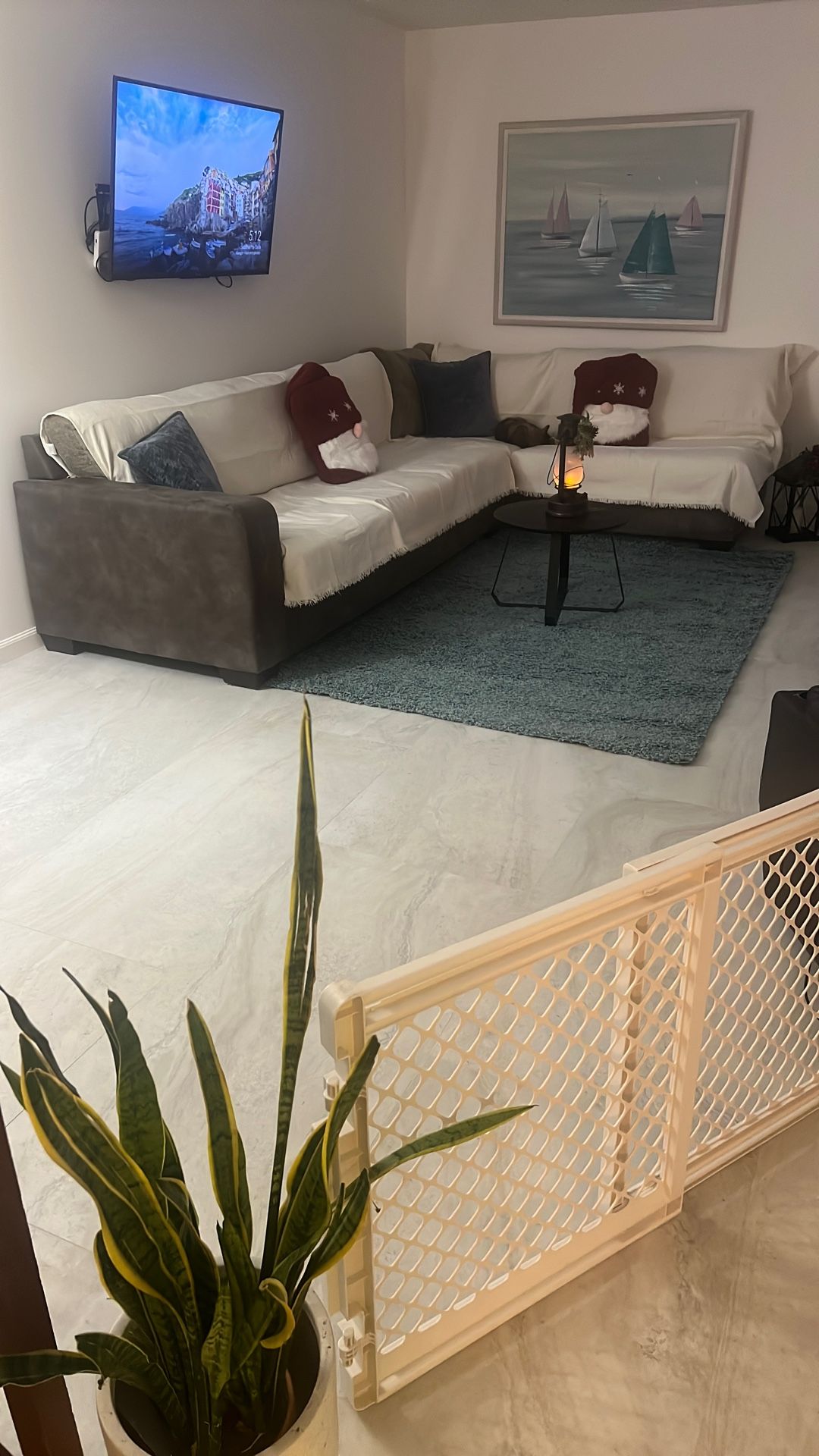 2 pieces Sectional Couch Free