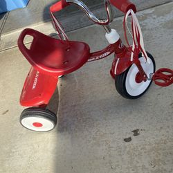Radio Flyer Toddler Trike