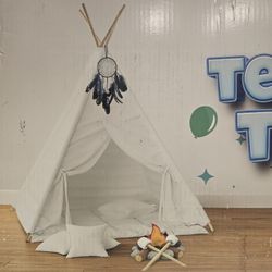 Childrens Teepee Tent With Dream Catcher & Firepit
